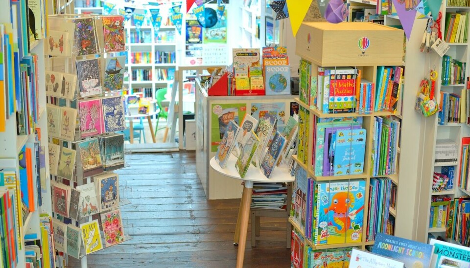 Alligator's mouth i London är en av butikerna kopplade till Bookshop.org.